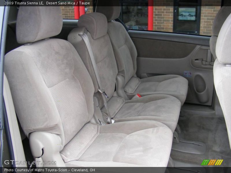 Desert Sand Mica / Taupe 2009 Toyota Sienna LE