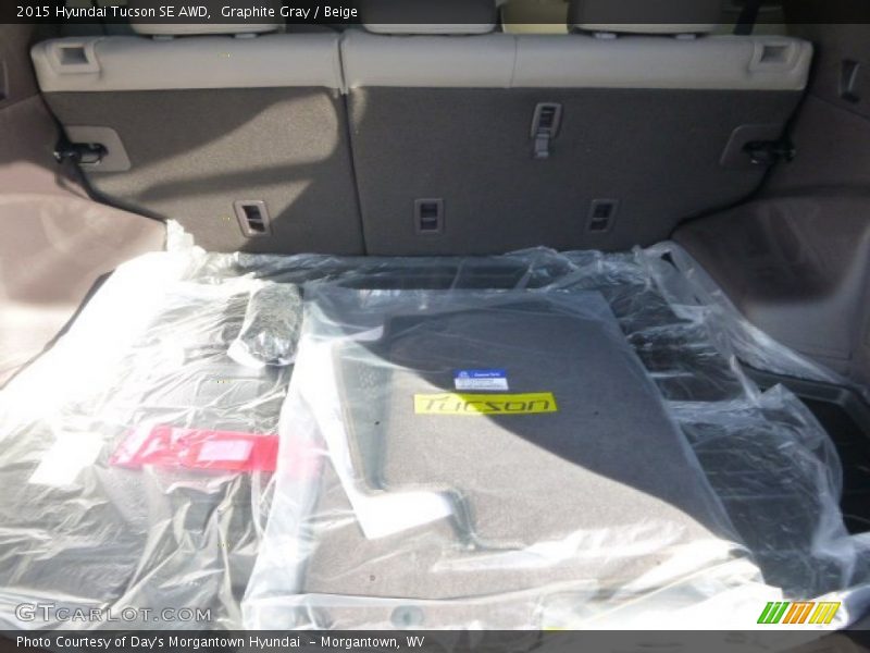 Graphite Gray / Beige 2015 Hyundai Tucson SE AWD