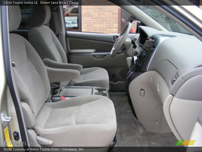 Desert Sand Mica / Taupe 2009 Toyota Sienna LE