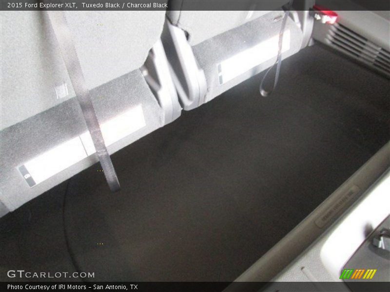 Tuxedo Black / Charcoal Black 2015 Ford Explorer XLT