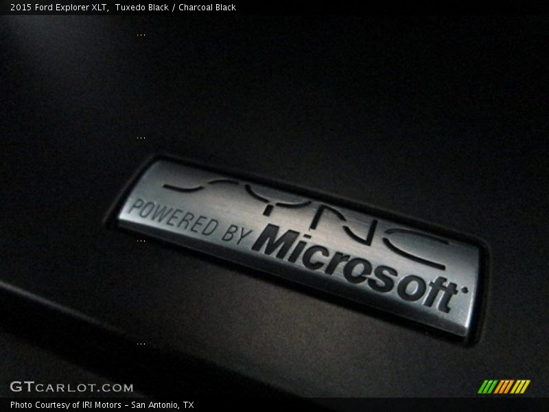 Tuxedo Black / Charcoal Black 2015 Ford Explorer XLT