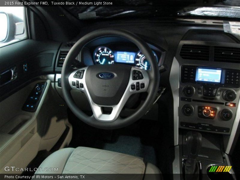 Tuxedo Black / Medium Light Stone 2015 Ford Explorer FWD
