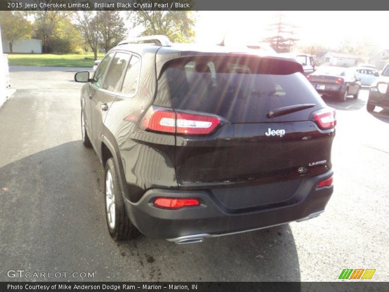 Brilliant Black Crystal Pearl / Black 2015 Jeep Cherokee Limited