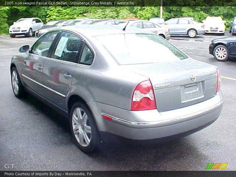 Stonehenge Grey Metallic / Anthracite 2005 Volkswagen Passat GLX Sedan