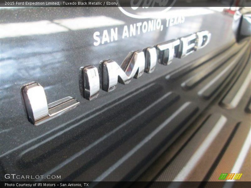 Tuxedo Black Metallic / Ebony 2015 Ford Expedition Limited