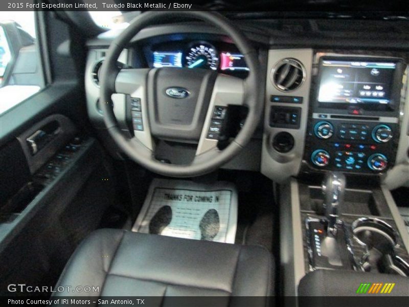 Tuxedo Black Metallic / Ebony 2015 Ford Expedition Limited