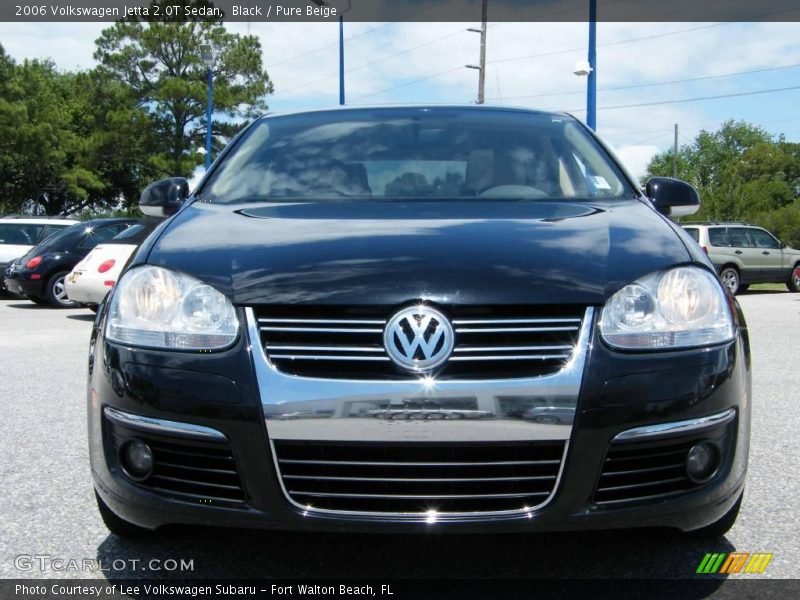 Black / Pure Beige 2006 Volkswagen Jetta 2.0T Sedan