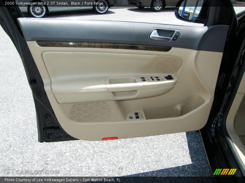 Black / Pure Beige 2006 Volkswagen Jetta 2.0T Sedan