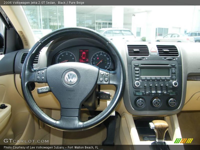 Black / Pure Beige 2006 Volkswagen Jetta 2.0T Sedan