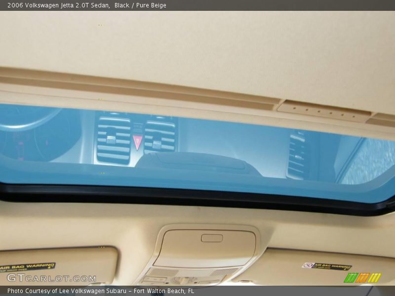 Black / Pure Beige 2006 Volkswagen Jetta 2.0T Sedan