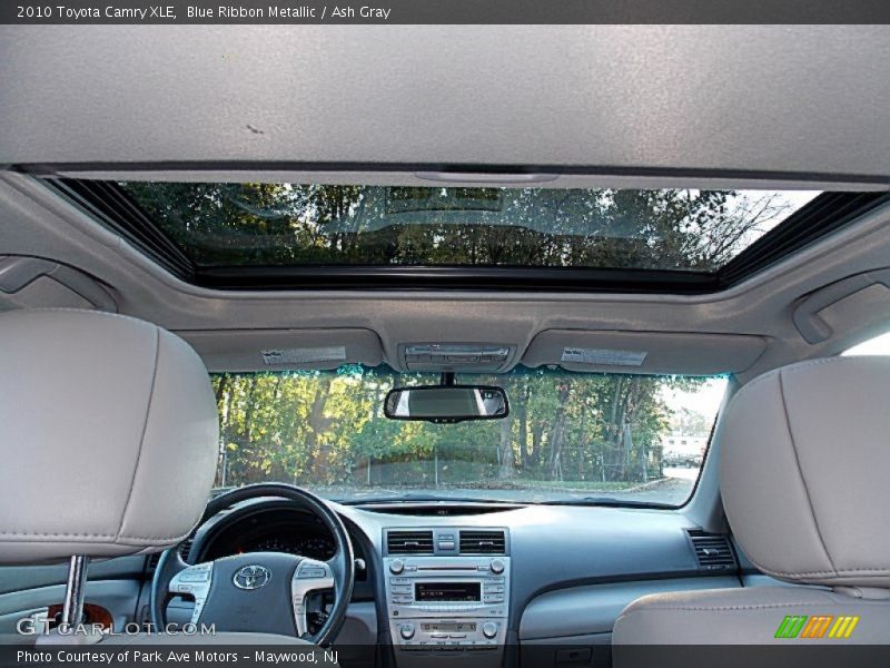 Blue Ribbon Metallic / Ash Gray 2010 Toyota Camry XLE