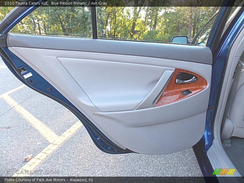 Blue Ribbon Metallic / Ash Gray 2010 Toyota Camry XLE