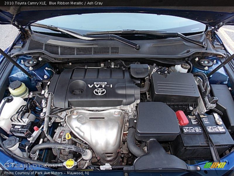 Blue Ribbon Metallic / Ash Gray 2010 Toyota Camry XLE
