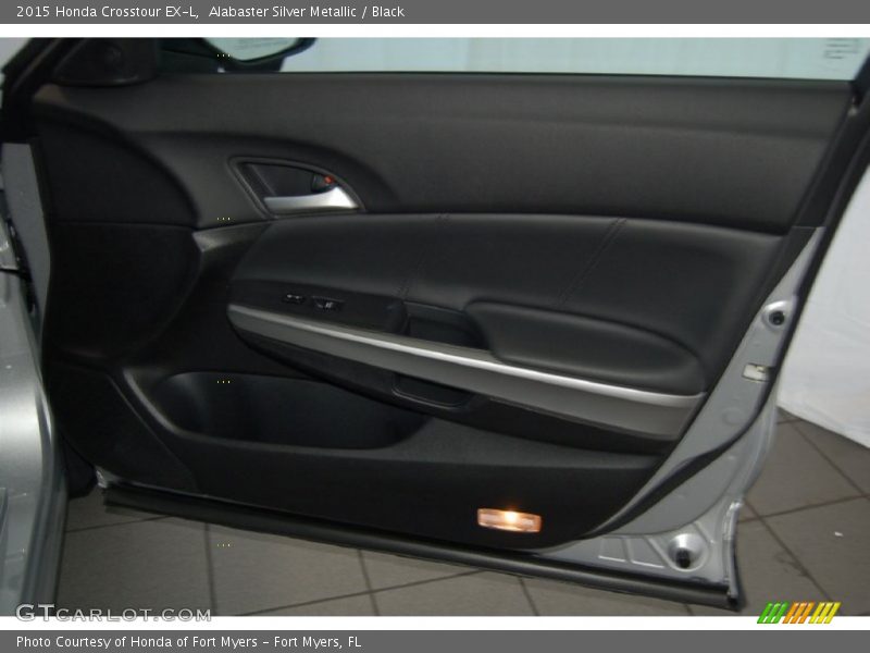 Alabaster Silver Metallic / Black 2015 Honda Crosstour EX-L