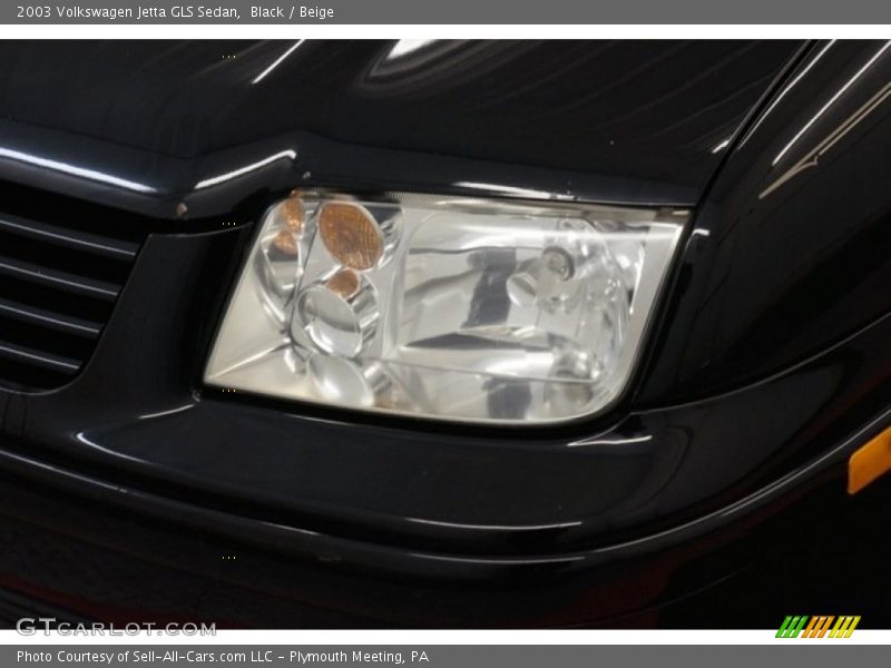 Black / Beige 2003 Volkswagen Jetta GLS Sedan