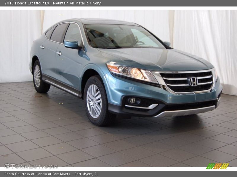 Mountain Air Metallic / Ivory 2015 Honda Crosstour EX