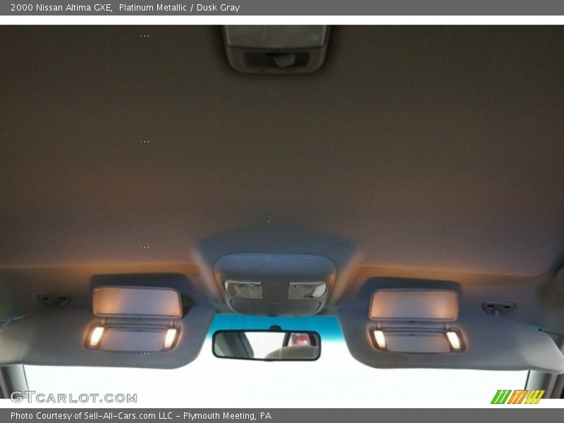 Platinum Metallic / Dusk Gray 2000 Nissan Altima GXE