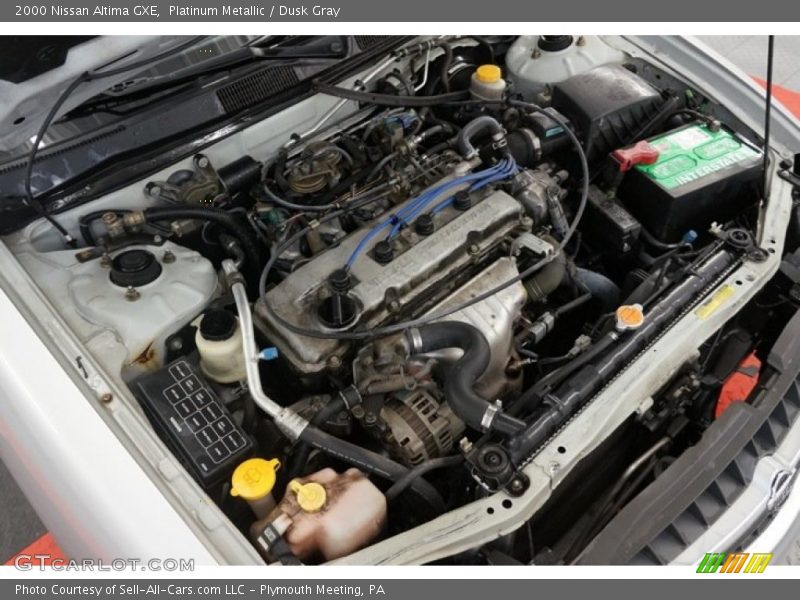 Platinum Metallic / Dusk Gray 2000 Nissan Altima GXE
