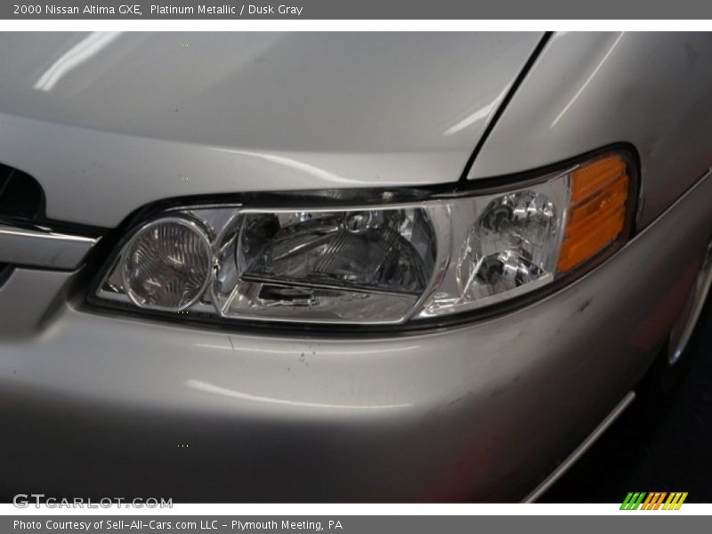 Platinum Metallic / Dusk Gray 2000 Nissan Altima GXE