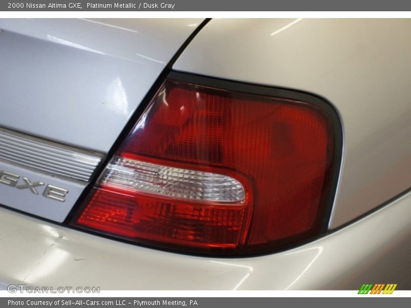 Platinum Metallic / Dusk Gray 2000 Nissan Altima GXE