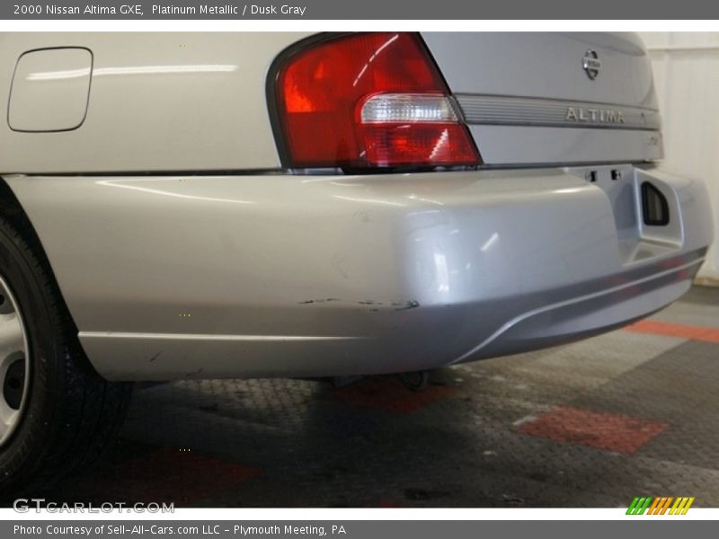 Platinum Metallic / Dusk Gray 2000 Nissan Altima GXE