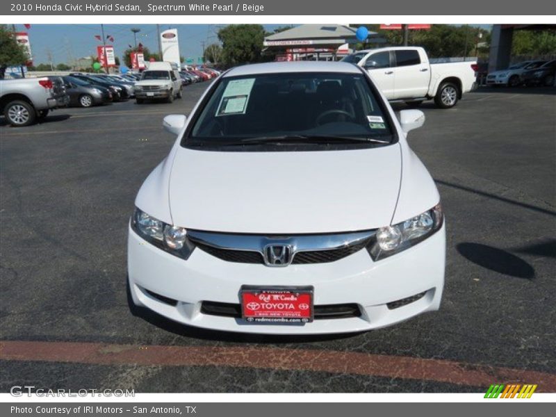 Spectrum White Pearl / Beige 2010 Honda Civic Hybrid Sedan