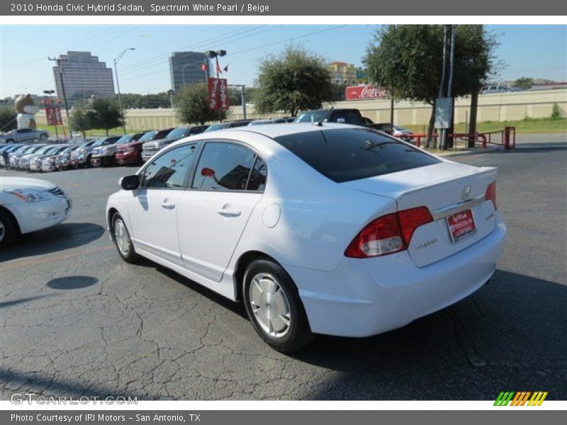 Spectrum White Pearl / Beige 2010 Honda Civic Hybrid Sedan