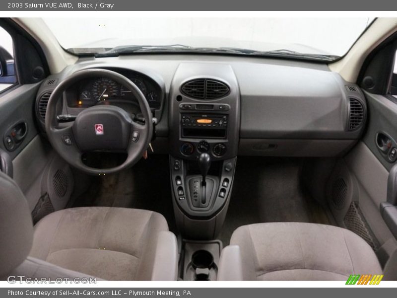 Black / Gray 2003 Saturn VUE AWD