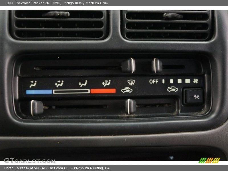 Indigo Blue / Medium Gray 2004 Chevrolet Tracker ZR2 4WD