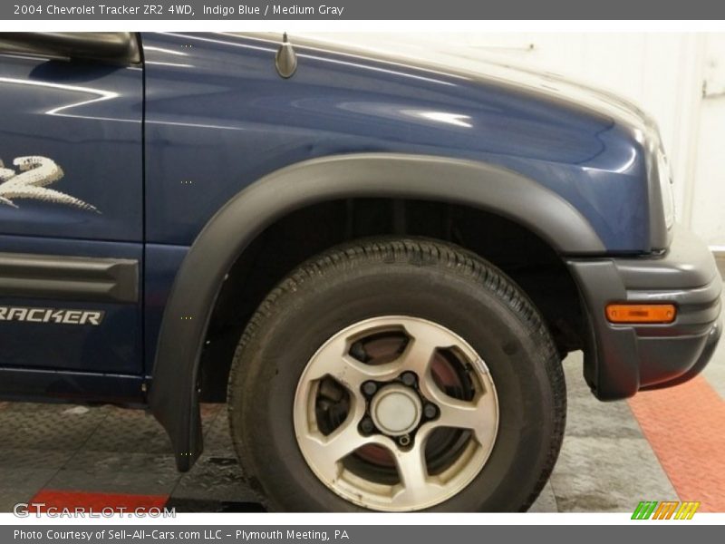 Indigo Blue / Medium Gray 2004 Chevrolet Tracker ZR2 4WD