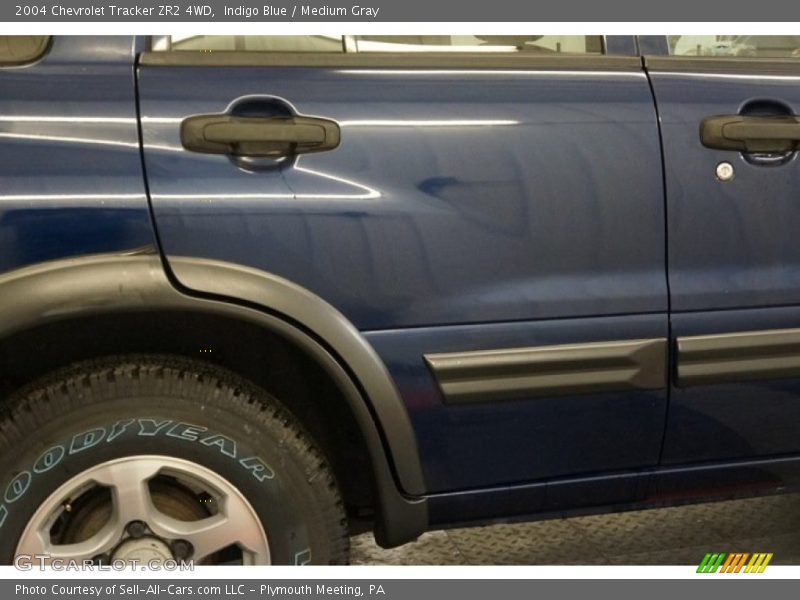 Indigo Blue / Medium Gray 2004 Chevrolet Tracker ZR2 4WD