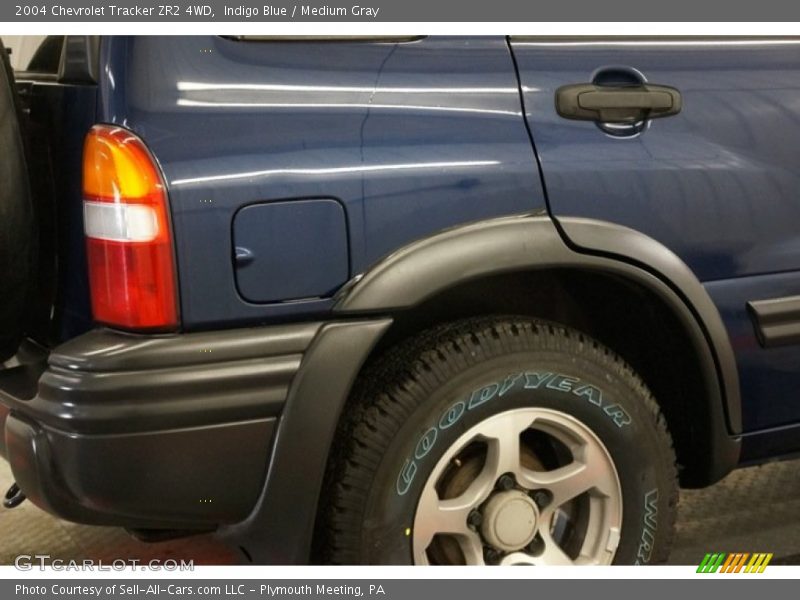 Indigo Blue / Medium Gray 2004 Chevrolet Tracker ZR2 4WD