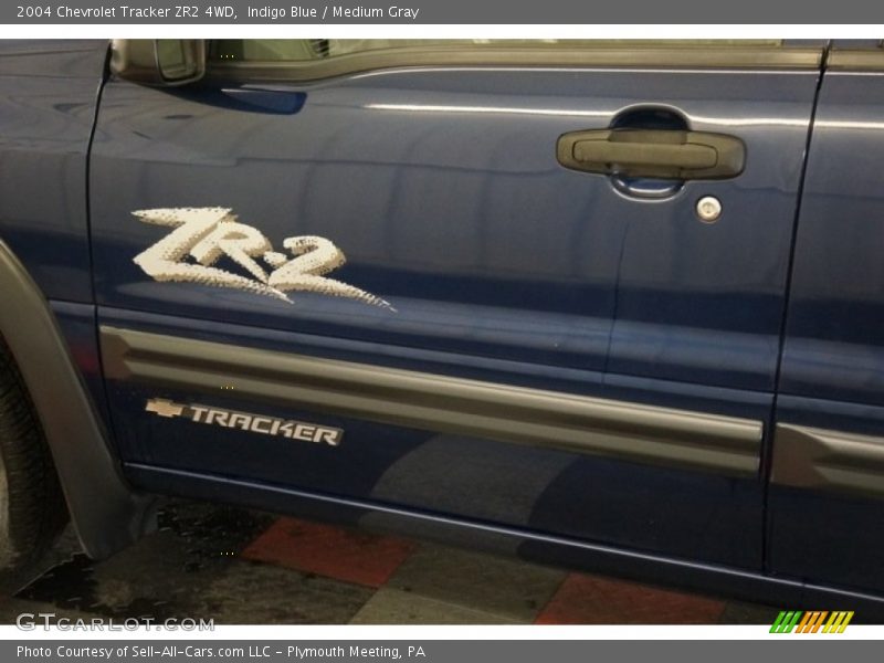 Indigo Blue / Medium Gray 2004 Chevrolet Tracker ZR2 4WD