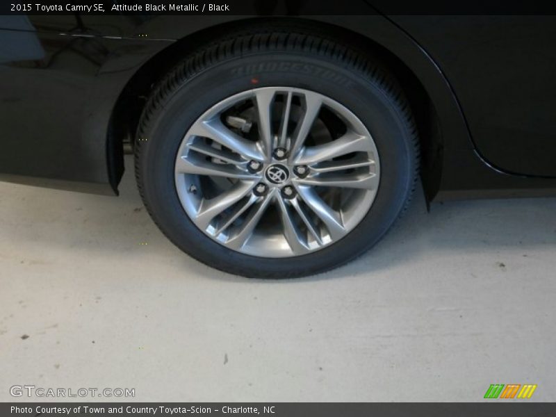 Attitude Black Metallic / Black 2015 Toyota Camry SE