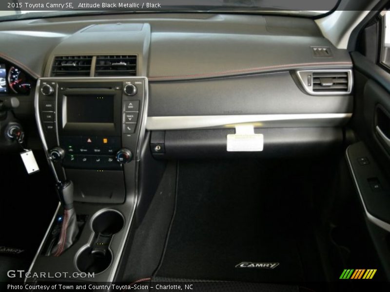 Attitude Black Metallic / Black 2015 Toyota Camry SE