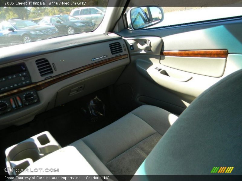 White / Medium Gray 2005 Chevrolet Impala