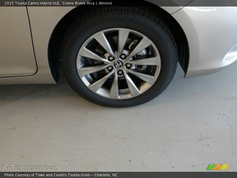 Creme Brulee Mica / Almond 2015 Toyota Camry Hybrid XLE