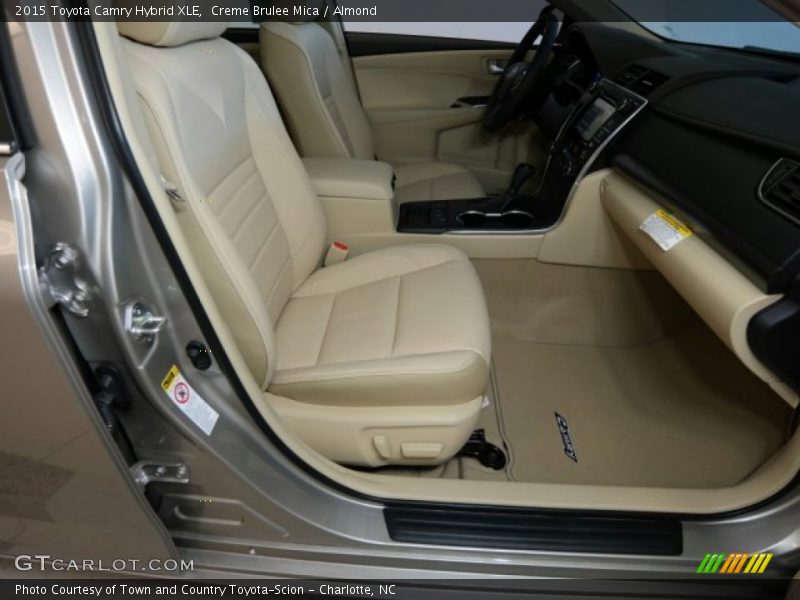 Creme Brulee Mica / Almond 2015 Toyota Camry Hybrid XLE