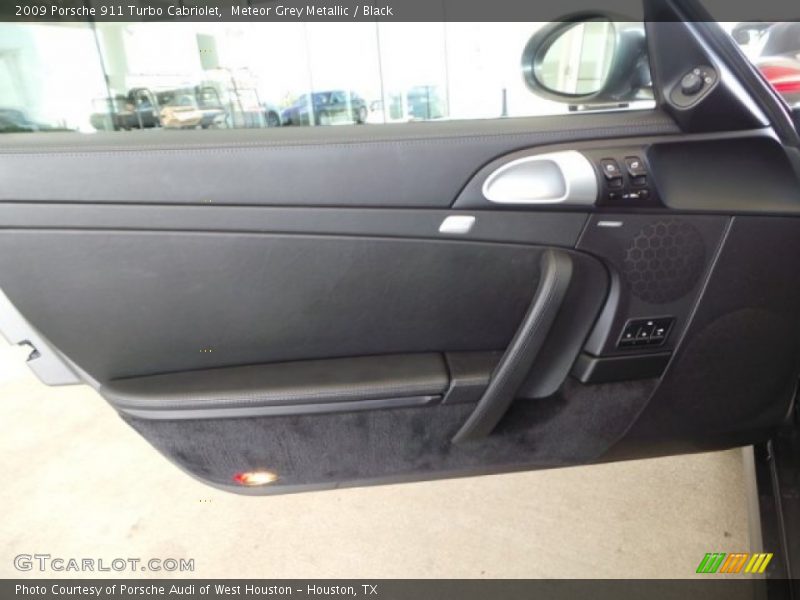 Door Panel of 2009 911 Turbo Cabriolet