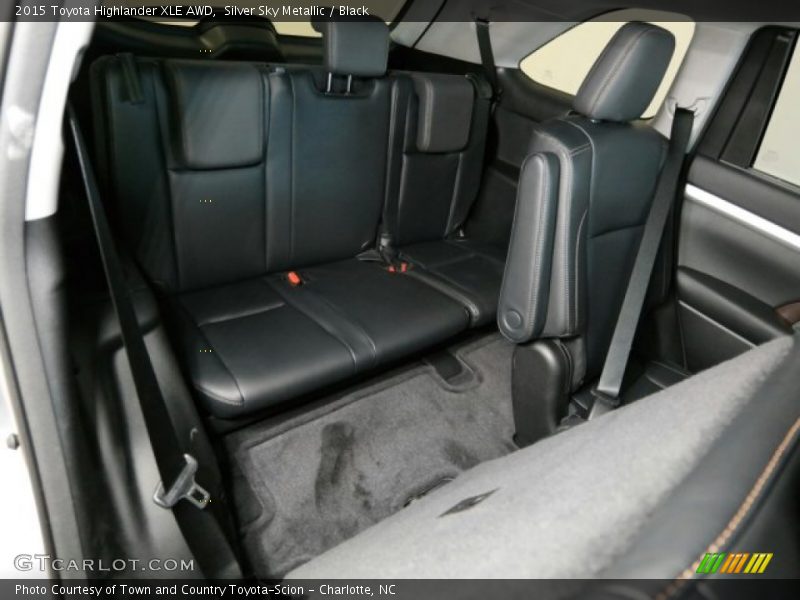 Silver Sky Metallic / Black 2015 Toyota Highlander XLE AWD