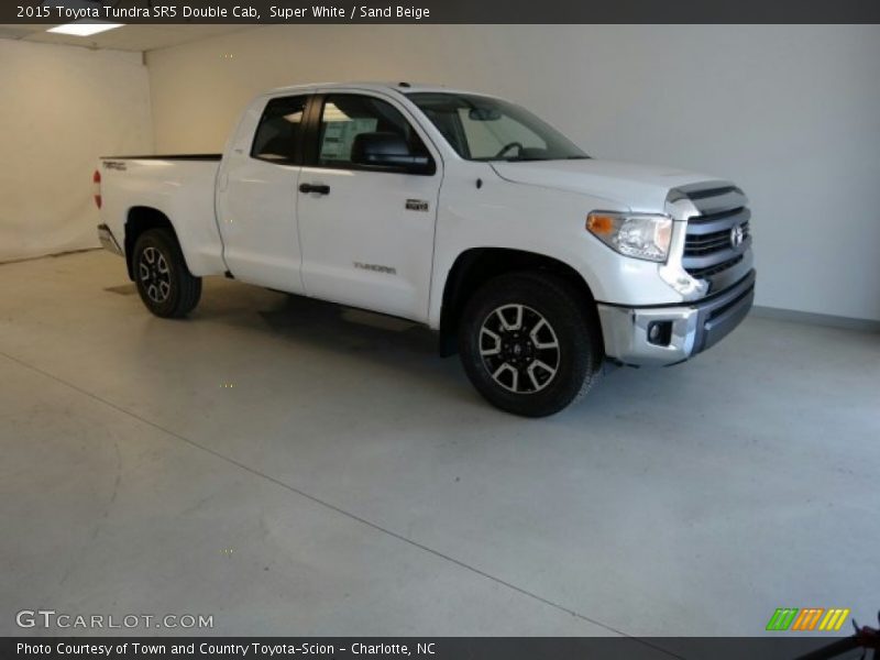 Super White / Sand Beige 2015 Toyota Tundra SR5 Double Cab