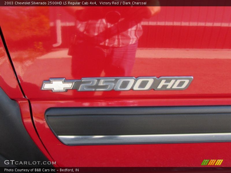 Victory Red / Dark Charcoal 2003 Chevrolet Silverado 2500HD LS Regular Cab 4x4
