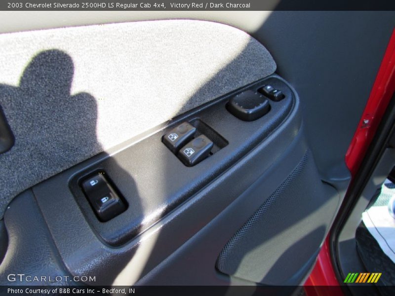 Victory Red / Dark Charcoal 2003 Chevrolet Silverado 2500HD LS Regular Cab 4x4