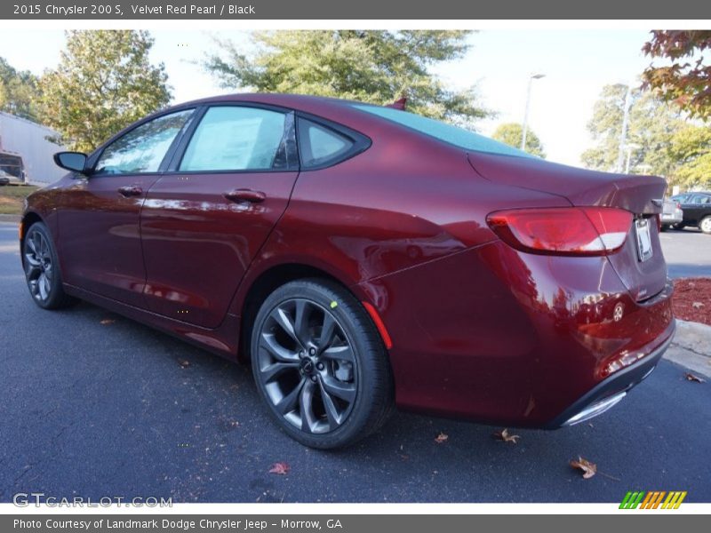 Velvet Red Pearl / Black 2015 Chrysler 200 S