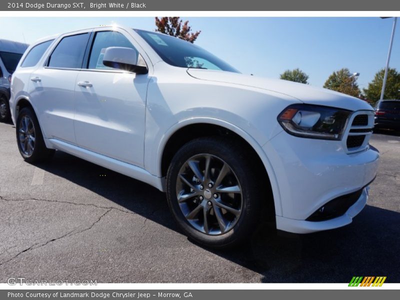 Bright White / Black 2014 Dodge Durango SXT