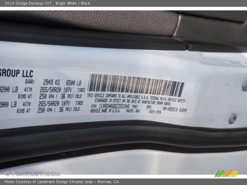 Bright White / Black 2014 Dodge Durango SXT