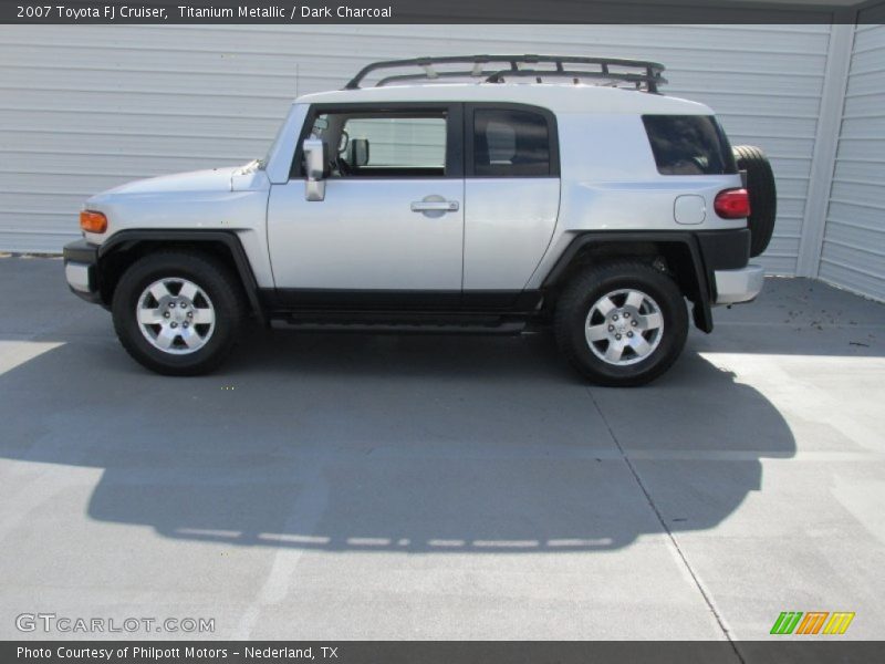 Titanium Metallic / Dark Charcoal 2007 Toyota FJ Cruiser