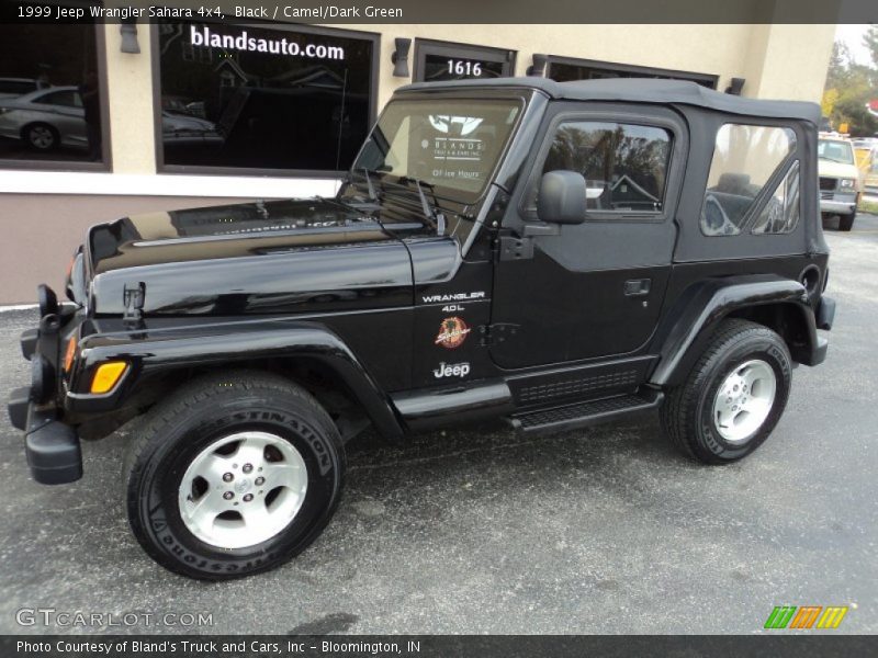 Black / Camel/Dark Green 1999 Jeep Wrangler Sahara 4x4