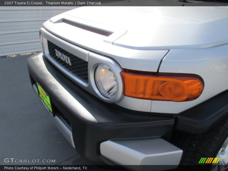 Titanium Metallic / Dark Charcoal 2007 Toyota FJ Cruiser