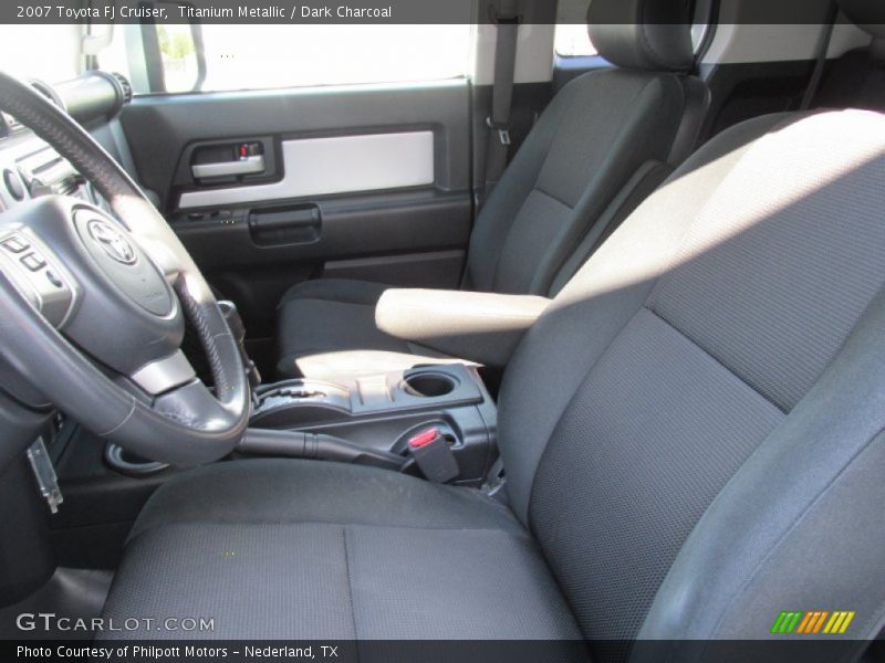 Titanium Metallic / Dark Charcoal 2007 Toyota FJ Cruiser